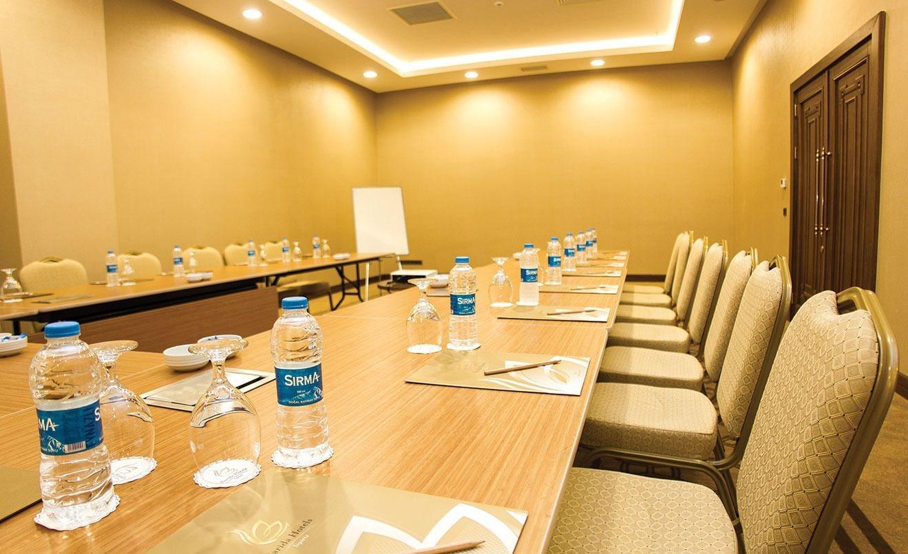 Barida Hotels Isparta Eksteriør billede